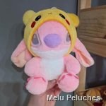 Angela disfraz pikachu